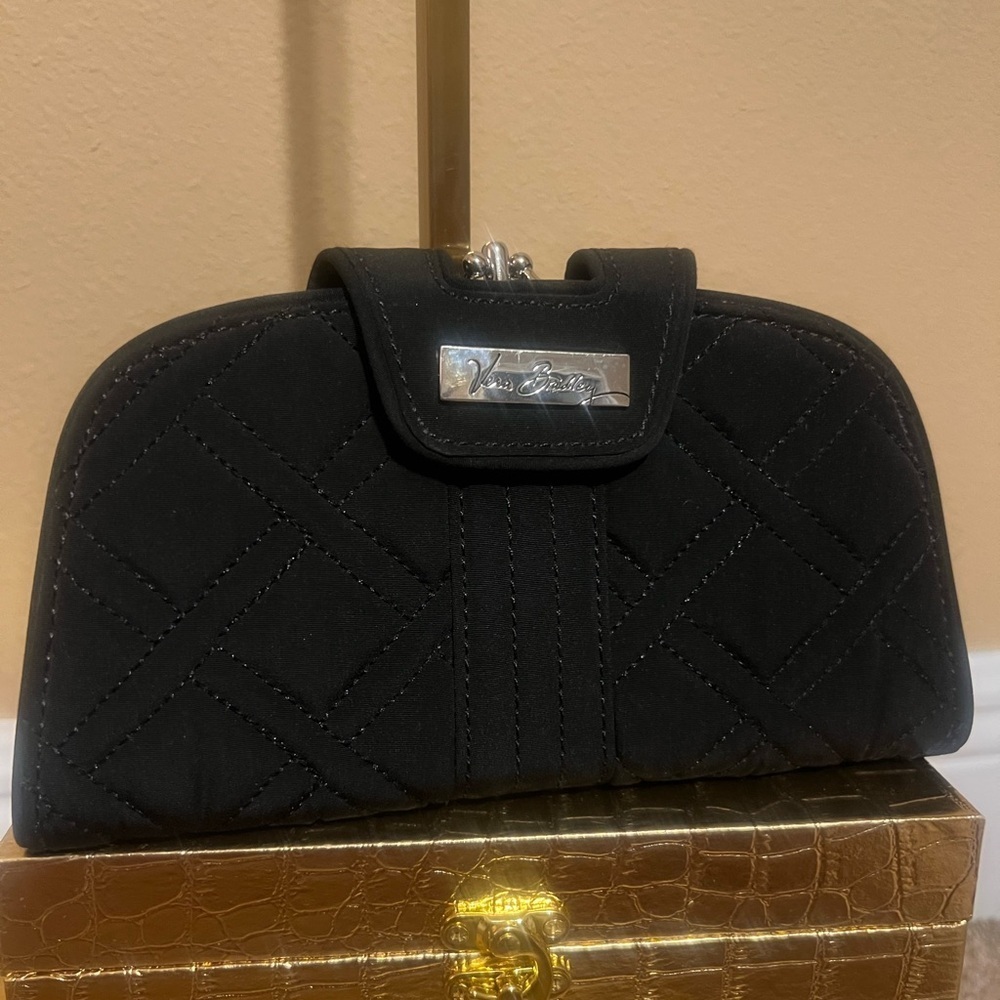 Vera Bradley Black Quilted Women's Clutch Kisslock Coin Purse and Wallet - Picture 1 of 9